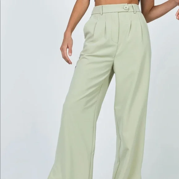 ๐ Princess Polly Astrid Pants in Sage - Picture 3 of 16